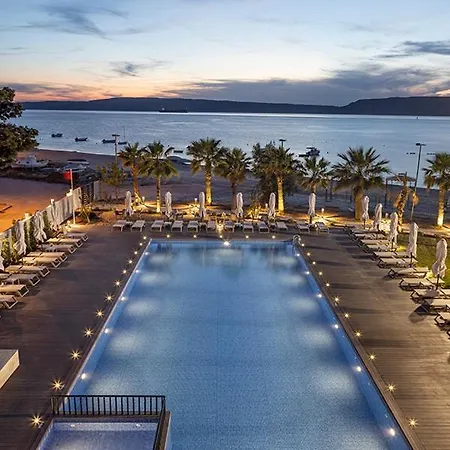 The Komana Dardanelles מלון 3*